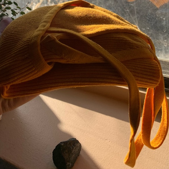 4/30 bundle Revamped Summer Orange Croptop ❣️ - Picture 2 of 11